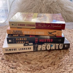 Set of 4 | Elmore Leonard | Pronoto | The Hunted | Valdez is Coming